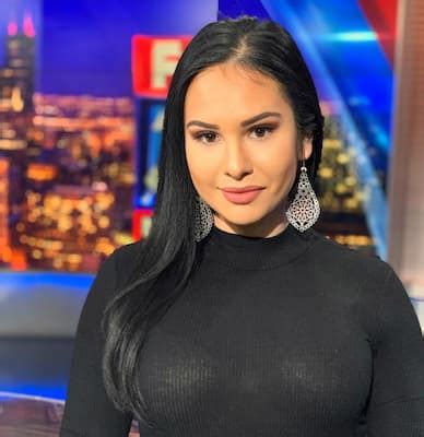 Published September 17, 2020. FOX 10 Phoenix. Siera Santos (FOX 10 Phoenix) PHOENIX - Siera grew up in The Valley of the Sun. Her love of sports sparked during mornings with her father, sharing ...